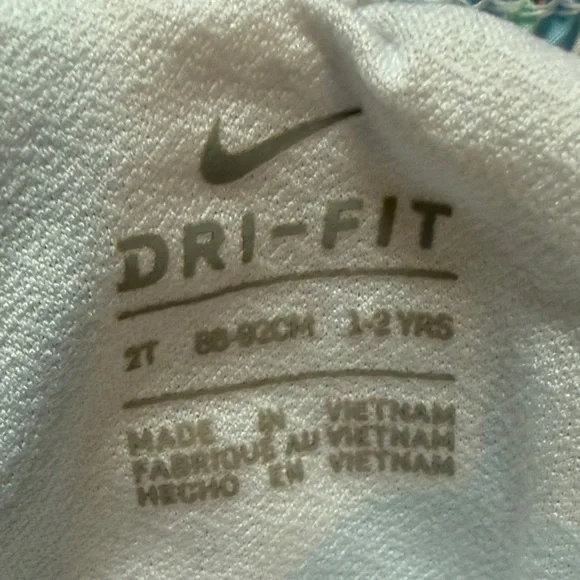 Nike Pink Heart Logo Kids Pajama Set with Aqua Trim Shorts - Picture 3 of 6